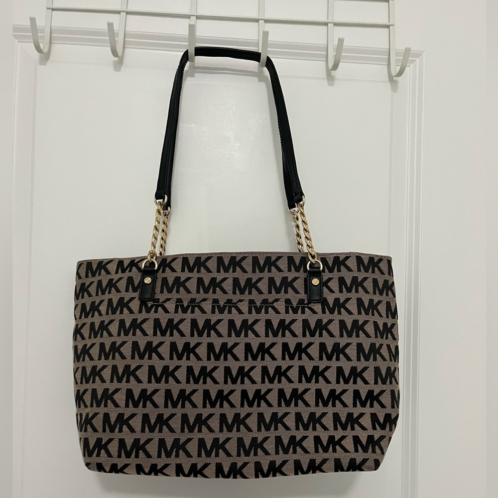 Michael kors tote bag